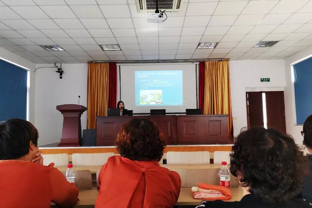 乐融融要闻 | 普法进社区，公益暖人心